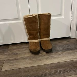 UGG boot women size 7w